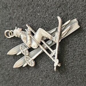 Skier Pendant/Ornament
